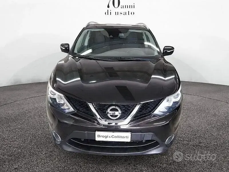 Usata Nissan Qashqai 360º 110 CV (80 kW) 2016 Nera SUV