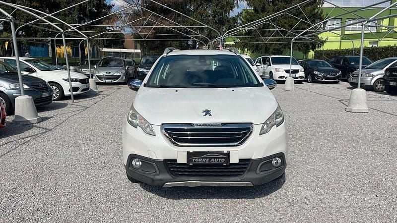 Usata Peugeot 2008 Allure 110 CV (80 kW) 2016 Bianco SUV