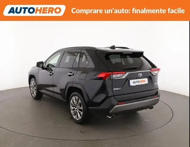 Usata Toyota RAV4 Hybrid Lounge 218 CV (160 kW) 2021 Nero SUV