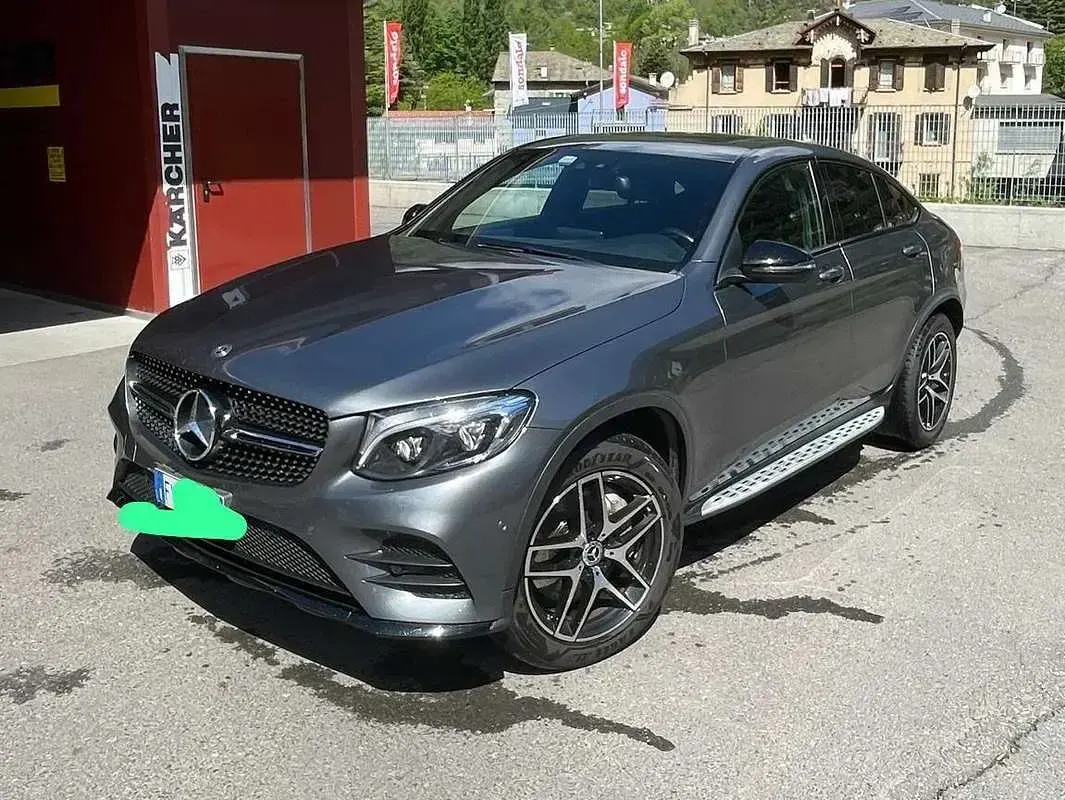 Usata Mercedes GLC250 Exclusive 204 CV (150 kW) 2019 Grigio SUV