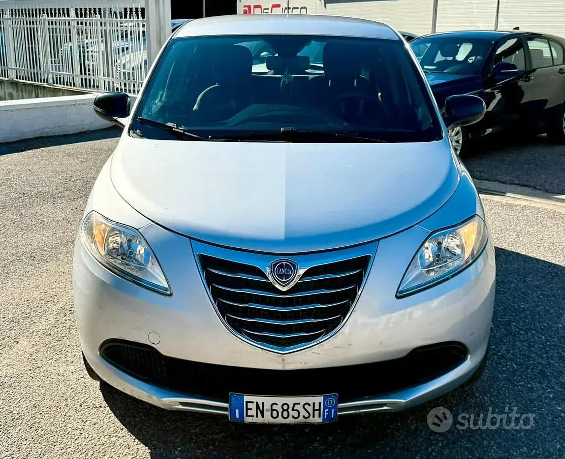 Usata Lancia Ypsilon S 95 CV (69 kW) 2012 Grigio Utilitaria