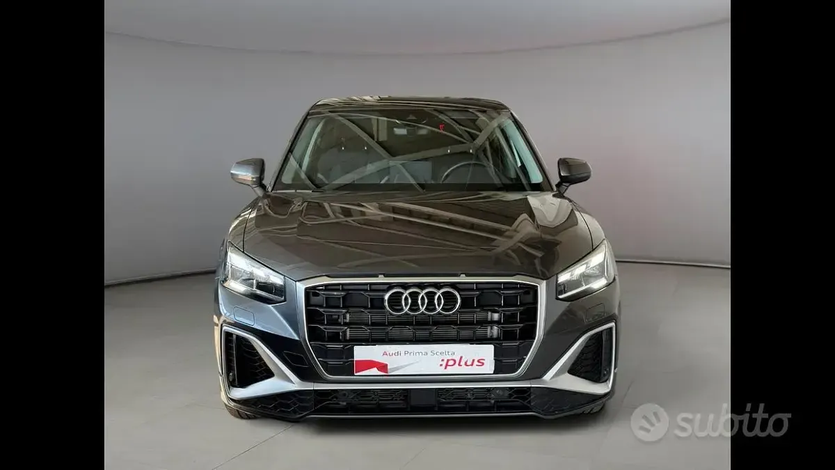 Usata Audi Q2 S-Line 150 CV (110 kW) 2025 Grigio SUV
