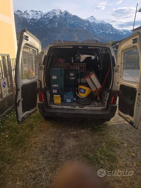 Usata Citroën Berlingo 68 CV (50 kW) 1999 Bianco Monovolume