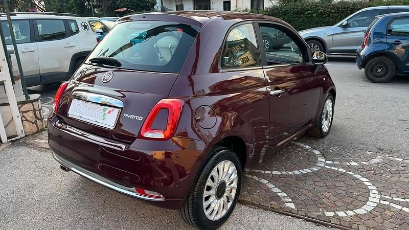 Usata Fiat 500 Dolcevita 69 CV (50 kW) 2021 Viola Berlina