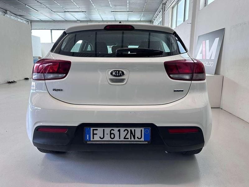 Usata Kia Rio Active 77 CV (56 kW) 2018 Other Berlina
