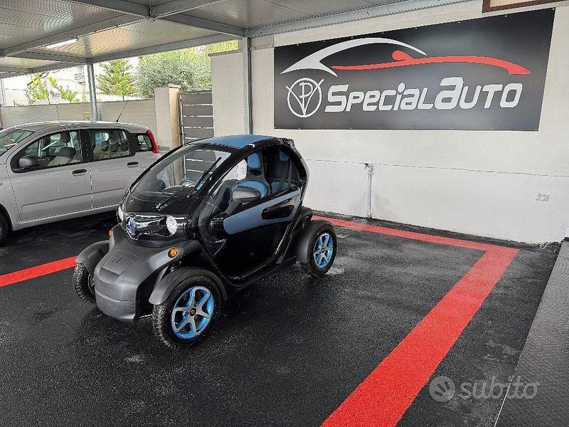 Usata Renault Twizy 12 kW (17 CV) 2014 Nero Utilitaria