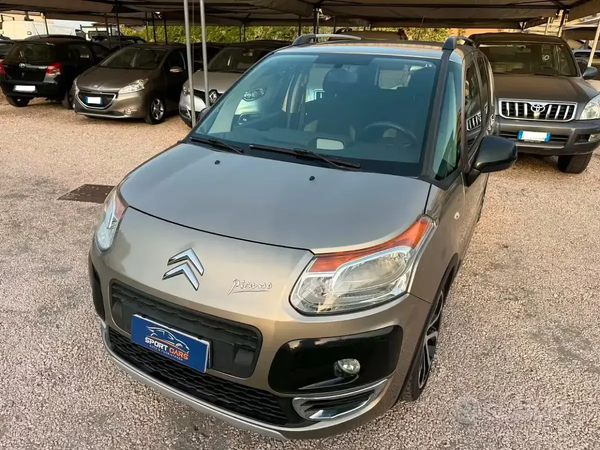 Usata Citroën C3 Picasso Exclusive 92 CV (67 kW) 2012 Marrone Monovolume