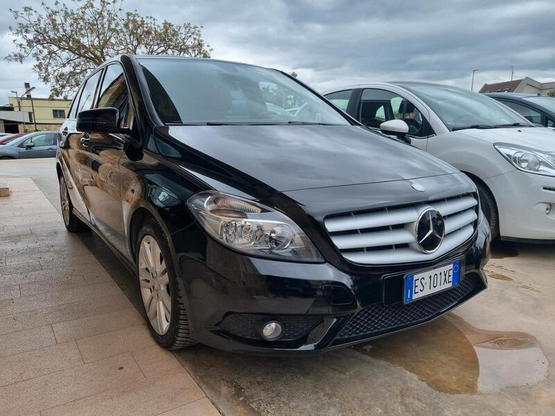 Usato 2014 Mercedes B180 1.5 Diesel 109 CV (12.500 €)