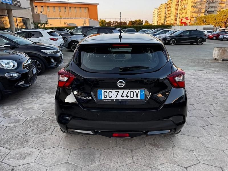 Usata Nissan Micra 101 CV (74 kW) 2021 Nero Utilitaria