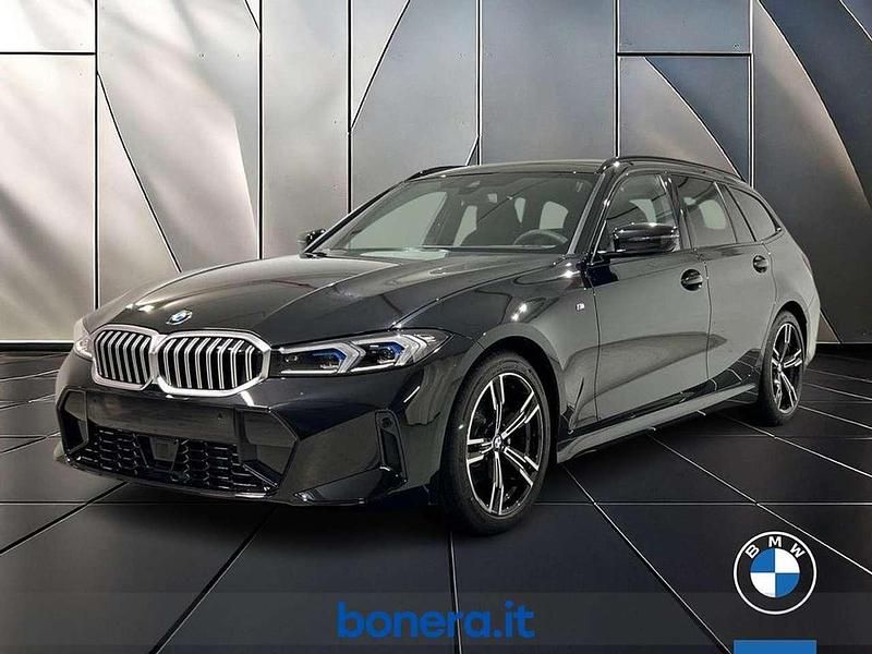 Nero Nuova 2025 BMW 318 M Sport Station wagon | 53.700 € (Cara) - Immagine 1/4