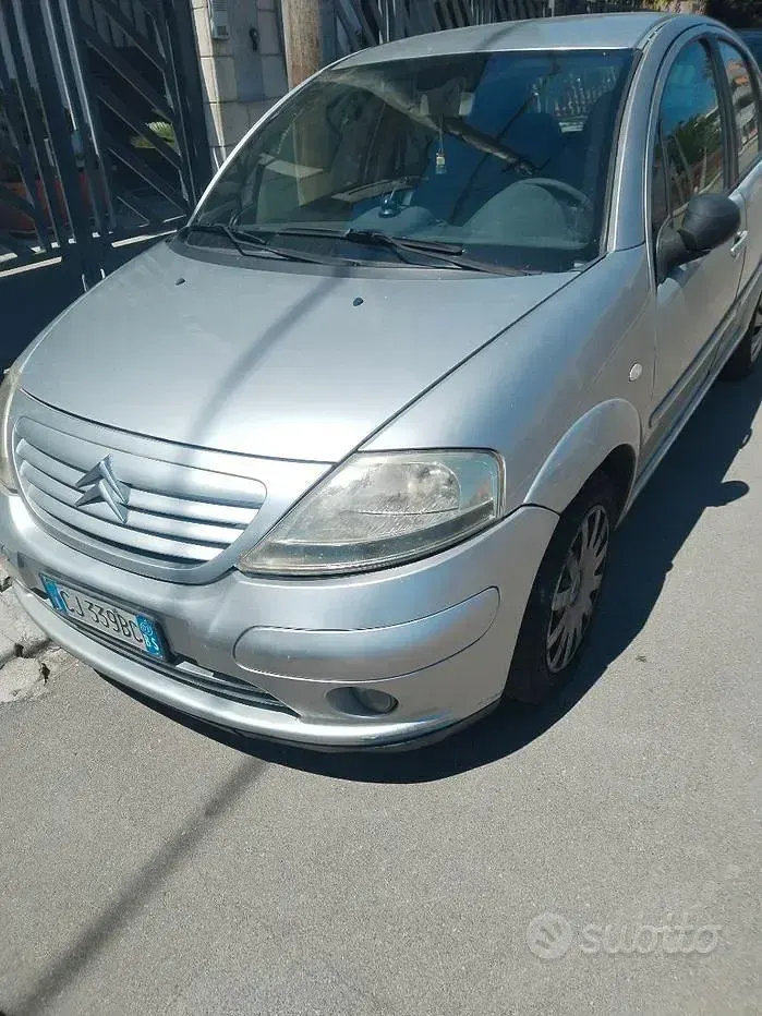 Usata Citroën C3 68 CV (50 kW) 2003 Grigio Berlina