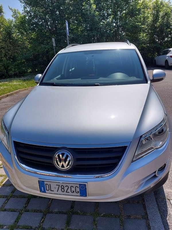 Usata VW Tiguan 140 CV (102 kW) 2008 Argento SUV