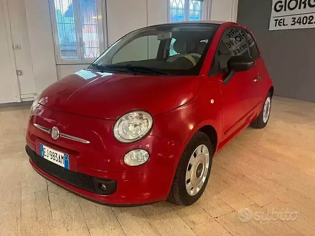 Usata Fiat 500C Pop 69 CV (50 kW) 2011 Rosso Cabrio