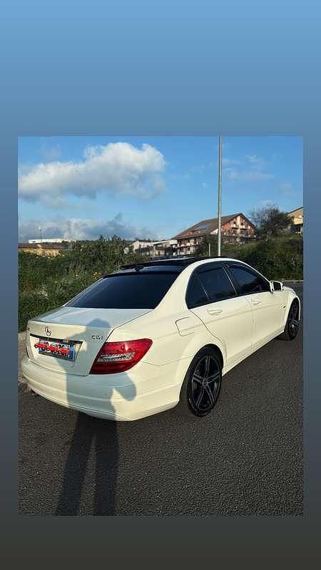 Usata Mercedes C220 Avantgarde 170 CV (125 kW) 2012 Berlina