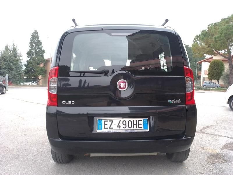 Usata Fiat Qubo Dynamic 77 CV (56 kW) 2015 Grigio Monovolume
