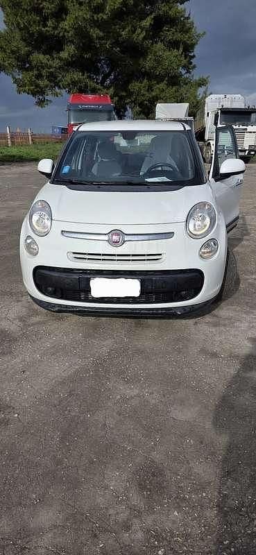 Usata 2013 Fiat 500L Pop Star Monovolume | 6000 € (Super prezzo) - Immagine 1/4