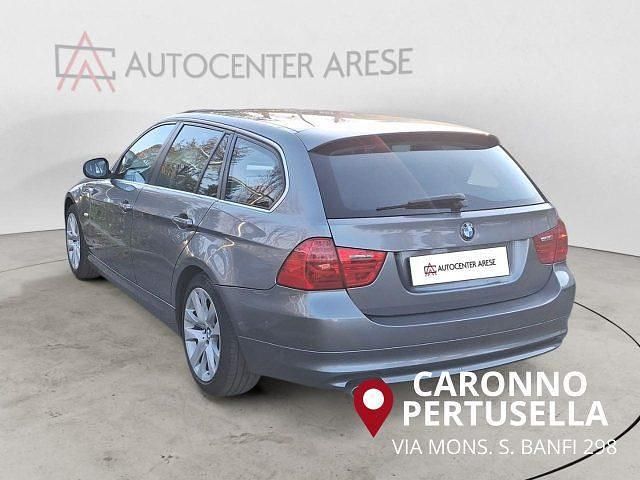 Usata BMW 318 143 CV (105 kW) 2012 Grigio Station wagon