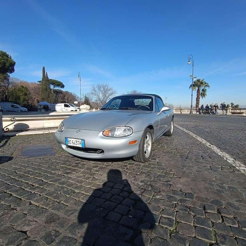 Usata Mazda MX5 110 CV (80 kW) 1999 Cabrio