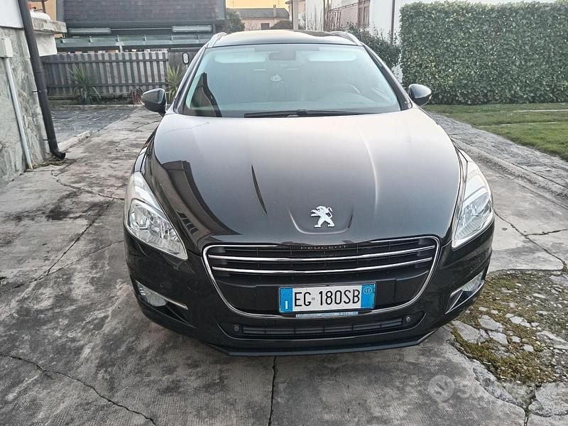Usata Peugeot 508 S 140 CV (102 kW) 2011 Nero Station wagon