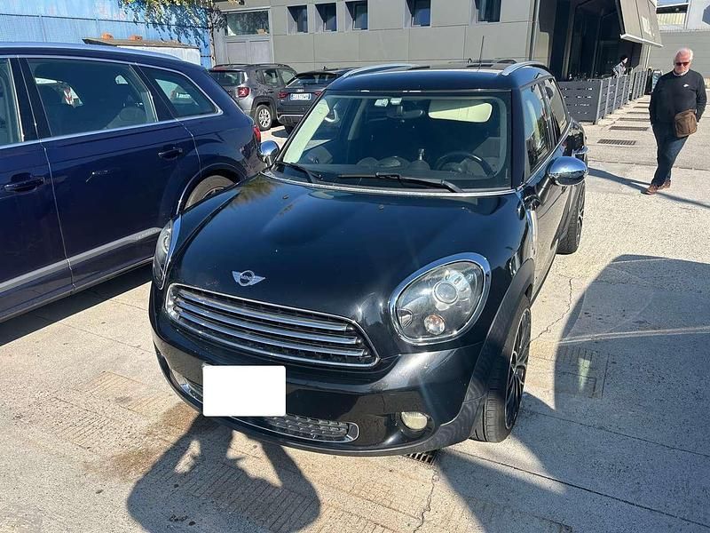 Nero Usata 2012 Mini Cooper D Countryman SUV | 6400 € (Buon prezzo) - Immagine 1/4