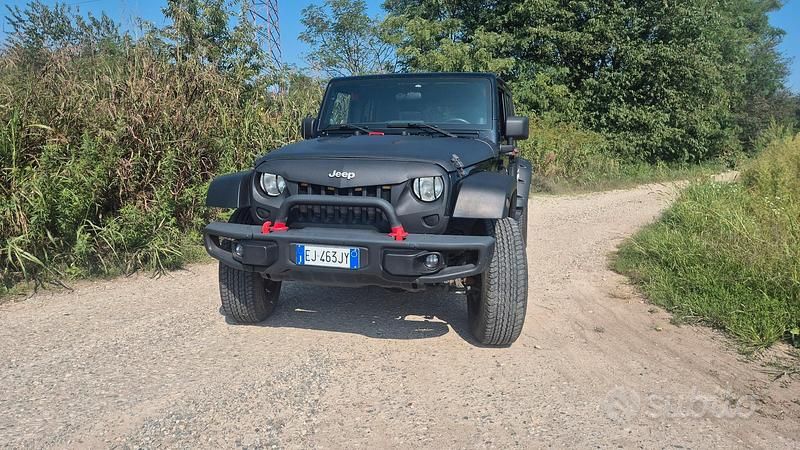 Usata Jeep Wrangler 200 CV (147 kW) 2011 SUV