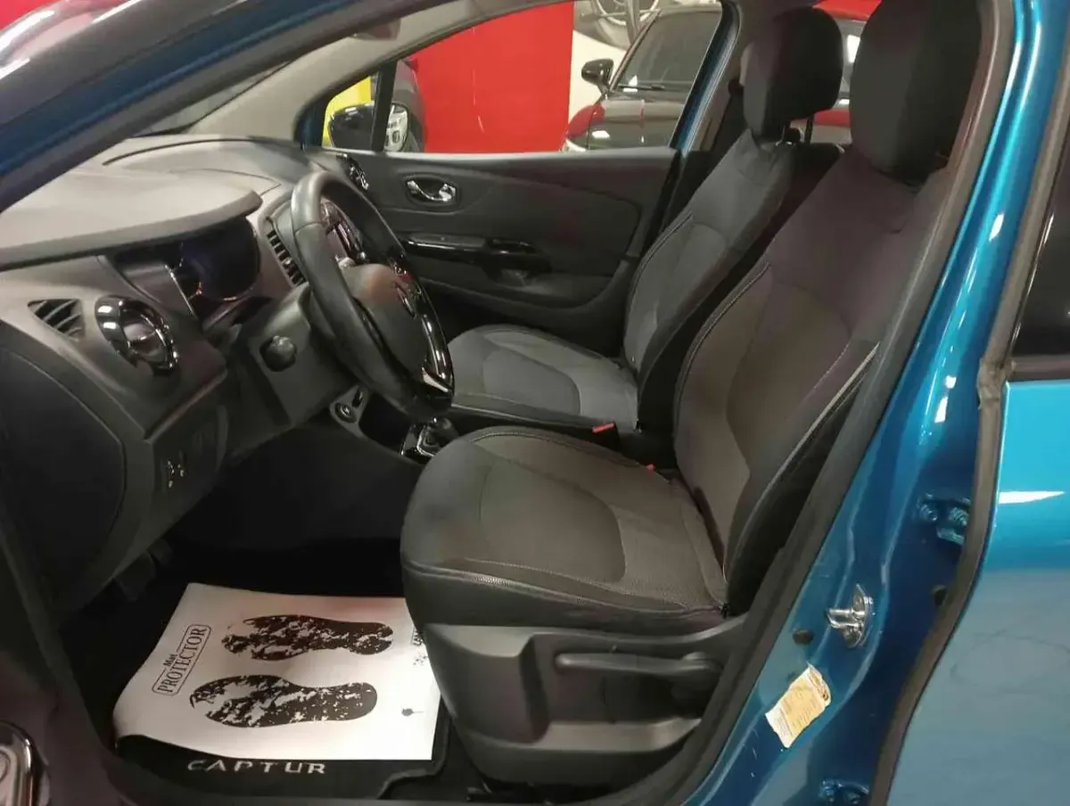 Usata Renault Captur 120 CV (88 kW) 2014 Blu SUV