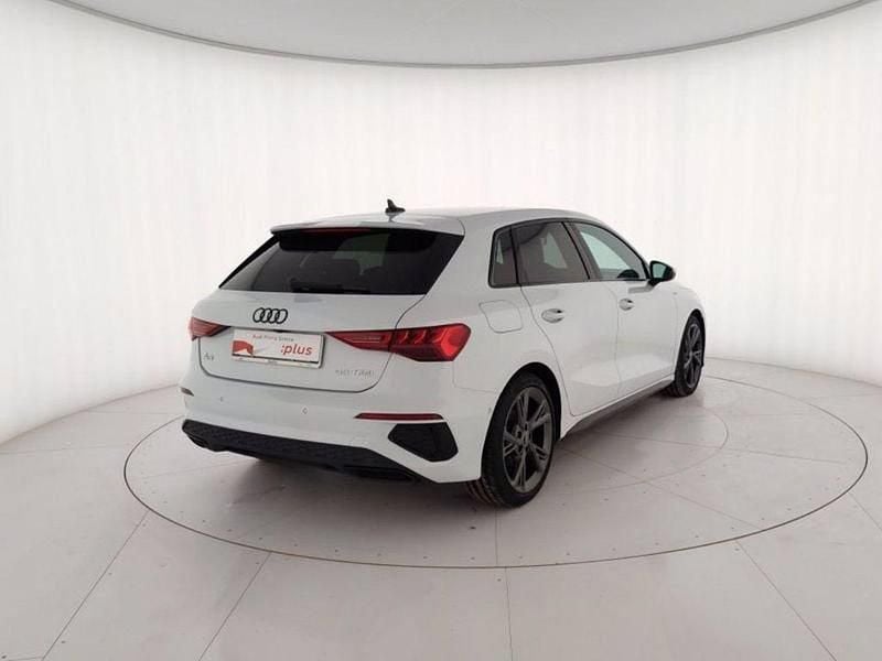 Usata Audi A3 S-Line 150 CV (110 kW) 2021 Bianco metallizzato Berlina