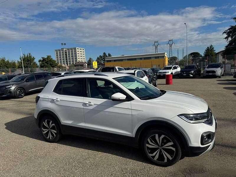 Usata VW T-Cross Sportline 110 CV (80 kW) 2022 Bianco SUV