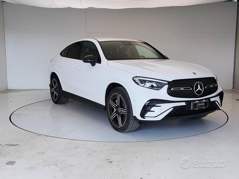 Usata Mercedes GLC300 Advanced Plus 197 CV (144 kW) 2024 Bianco Coupé