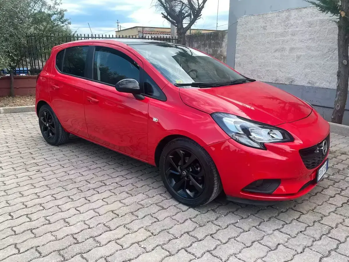 Usata Opel Corsa Cosmo 69 CV (50 kW) 2018 Rosso Utilitaria