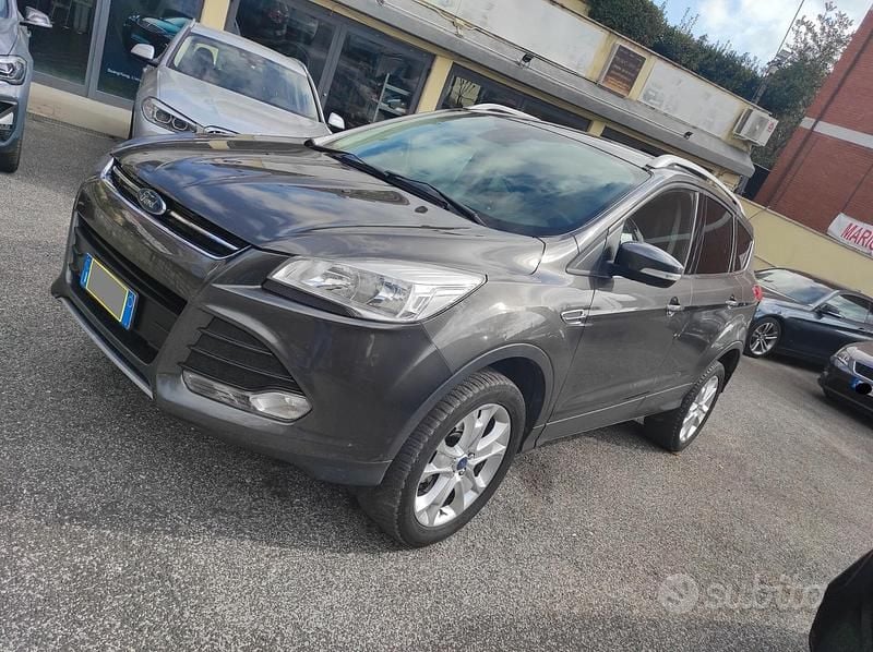 Grigio Usata 2016 Ford Kuga S SUV | 9500 € (Ottimo prezzo) - Immagine 1/4