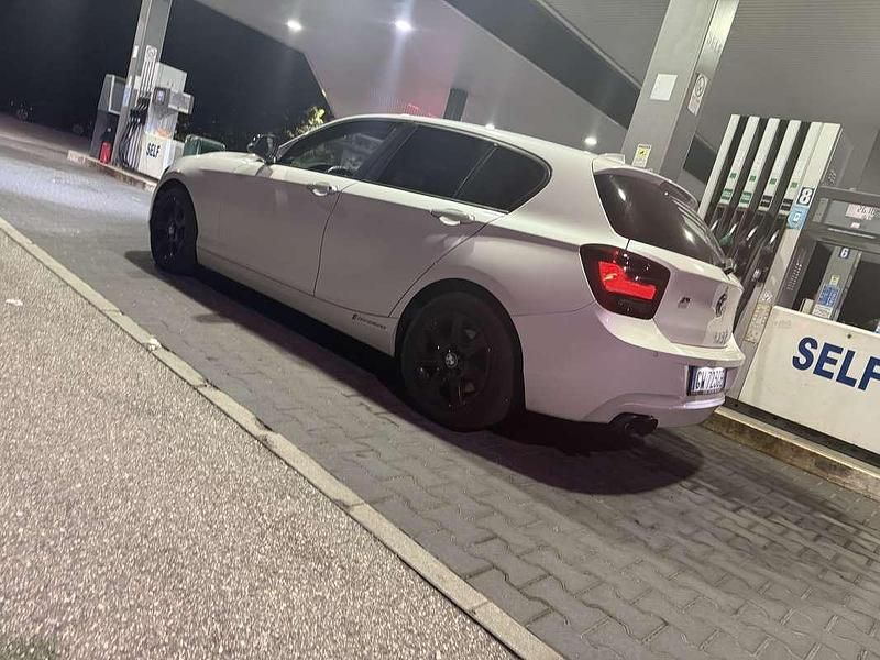 Usata BMW 114 95 CV (69 kW) 2015 Utilitaria