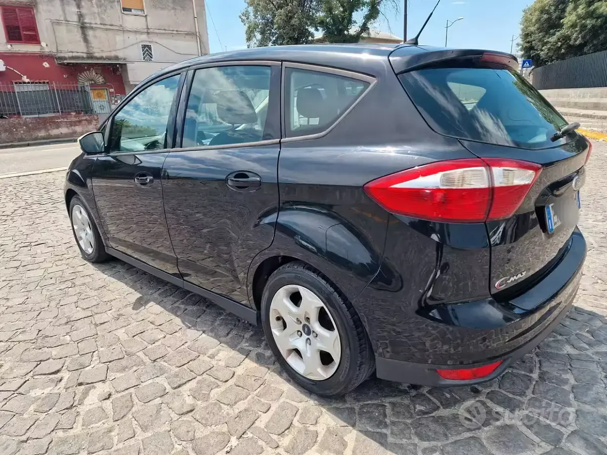 Usata Ford C-MAX Titanium 120 CV (88 kW) 2013 Nero Monovolume