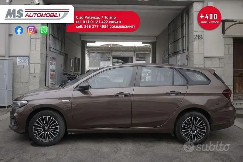 Usata Fiat Tipo Sport 131 CV (96 kW) 2021 Marrone Station wagon