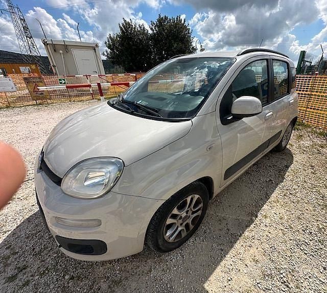 Usata Fiat Panda 69 CV (50 kW) 2012 Bianco Utilitaria