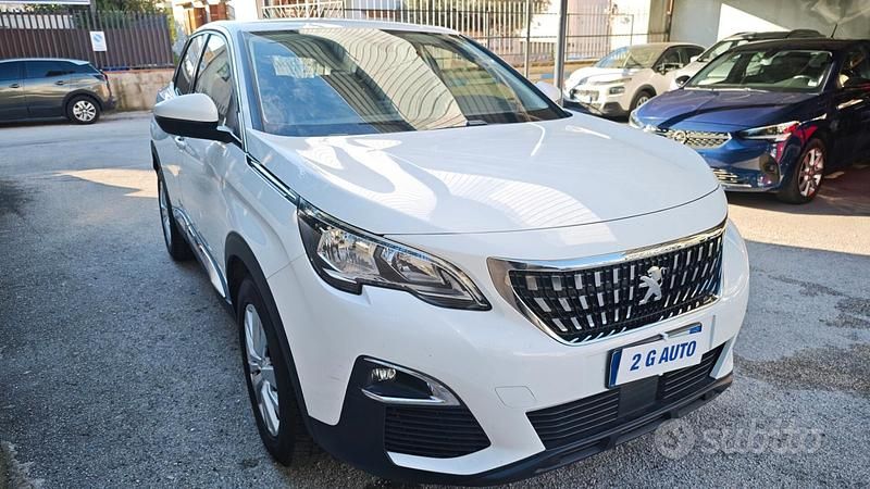Usata Peugeot 3008 Allure 130 CV (95 kW) 2019 Bianco SUV