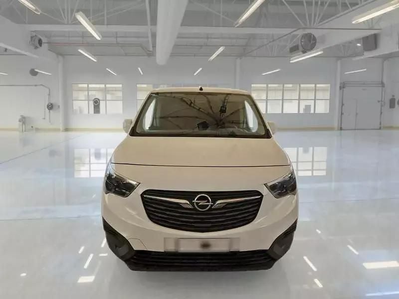 Usata Opel Combo S 102 CV (75 kW) 2020 Bianco Monovolume