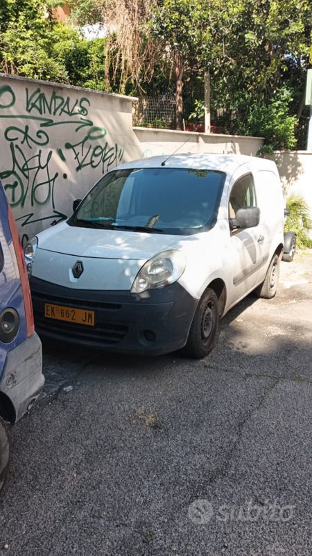 Usata Renault Kangoo 105 CV (77 kW) 2011 Bianco Monovolume
