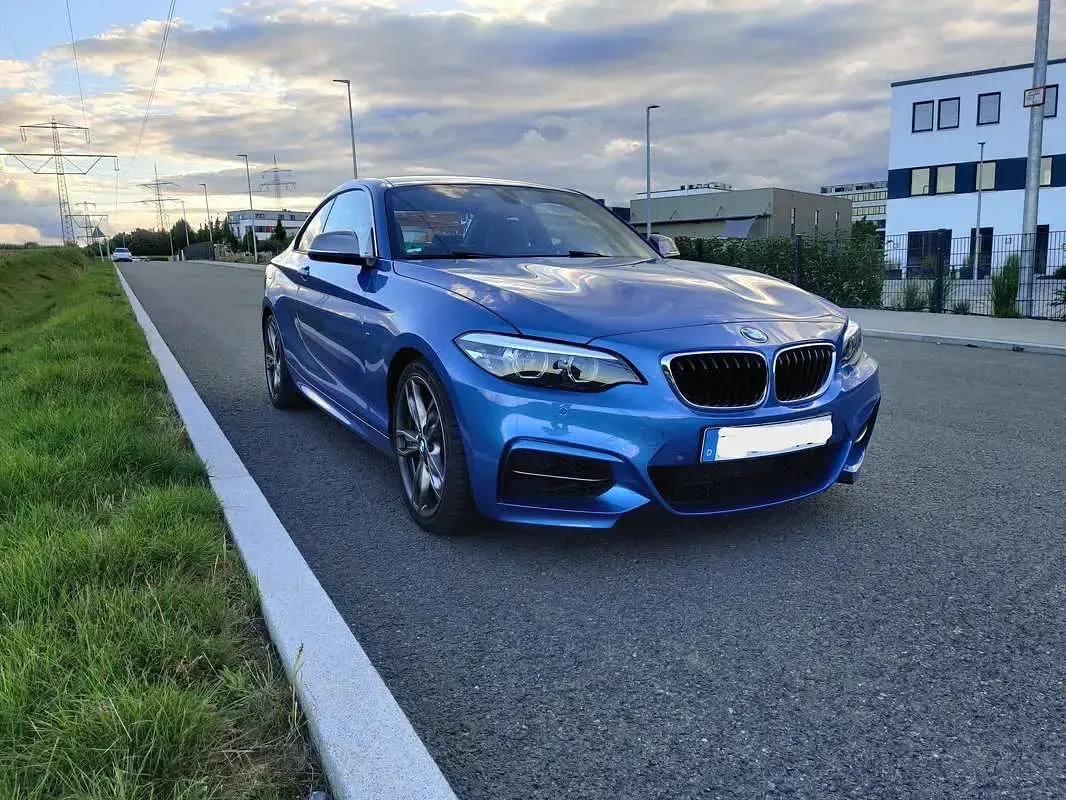 Usata BMW M240 Efficient Dynamics 340 CV (250 kW) 2018 Blu/azzurro Coupé