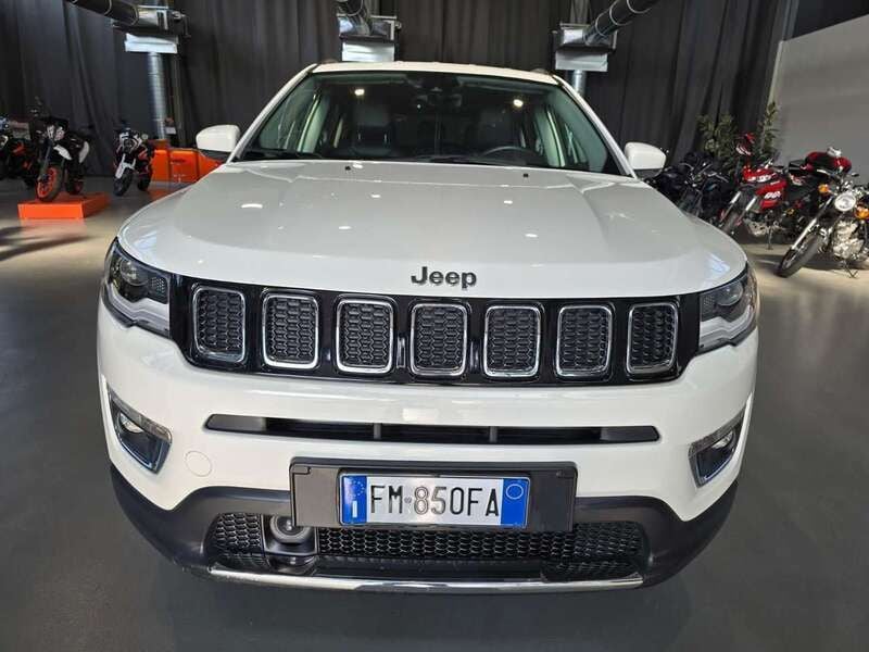 Usata Jeep Compass Limited 140 CV (102 kW) 2017 Bianco SUV