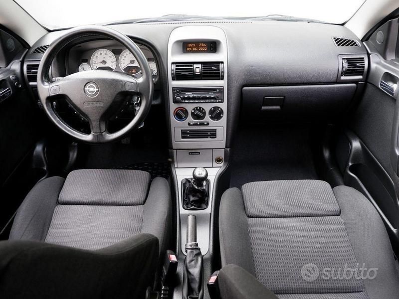 Usata Opel Astra 125 CV (91 kW) 2003 Blu/azzurro(met.) Coupé