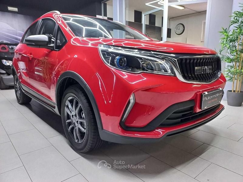 Nuova EMC QUATTRO 103 CV (75 kW) 2026 Bianco SUV