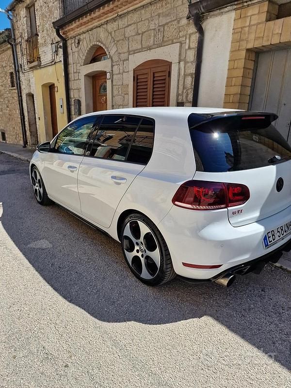 Usata VW Golf VI GTI 2011 Bianco Utilitaria