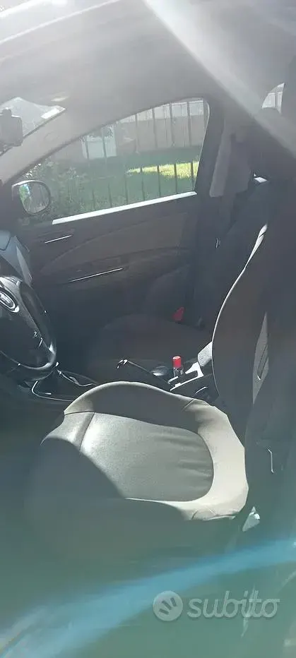 Usata Fiat Bravo 120 CV (88 kW) 2009 Marrone Utilitaria