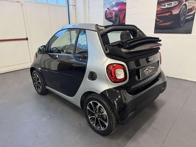 Usata Smart ForTwo Cabrio 71 CV (52 kW) 2016 Nero Cabrio