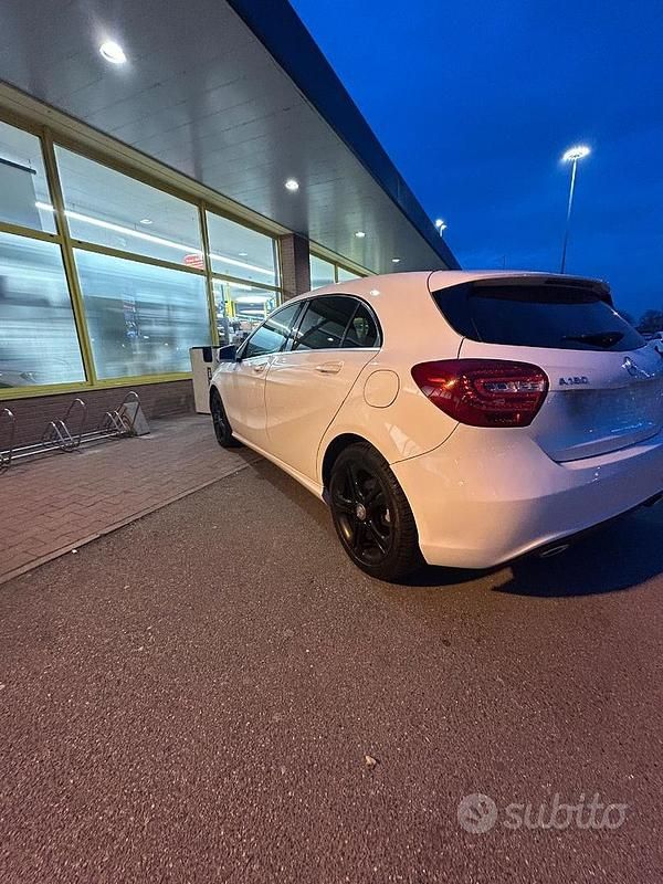 Usata Mercedes A180 2014 Bianco Coupé
