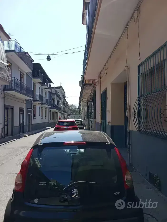 Usata Peugeot 107 68 CV (50 kW) 2006 Nero Utilitaria