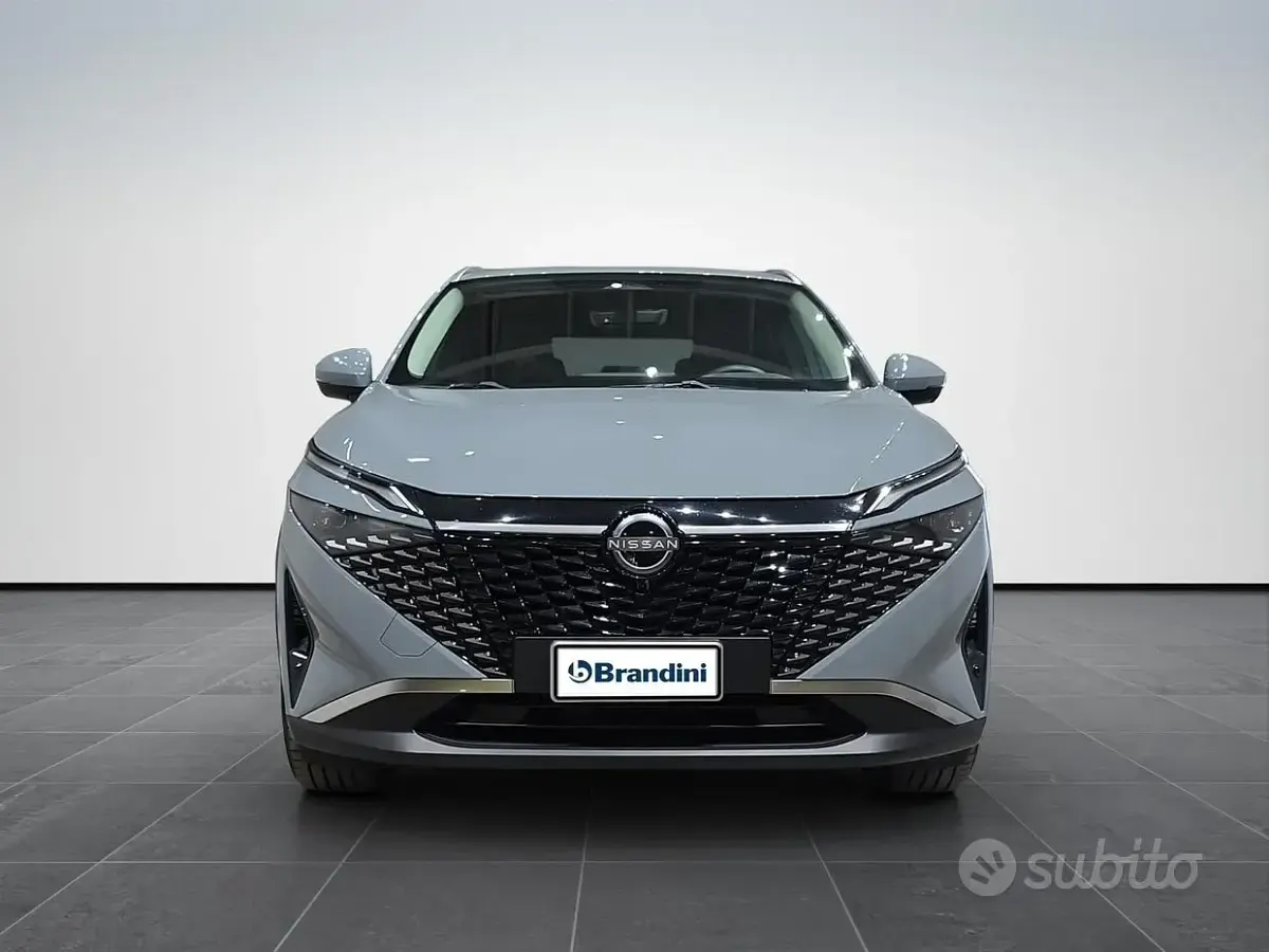 Usata Nissan Qashqai N-Connecta 140 CV (102 kW) 2024 Grigio SUV
