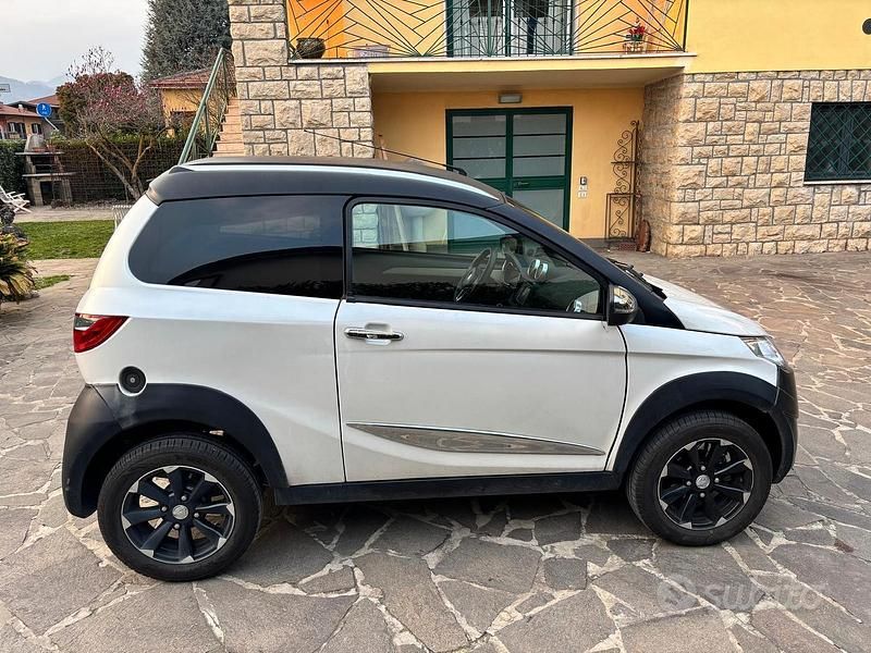 Usata Aixam Crossline 2019 Bianco Utilitaria