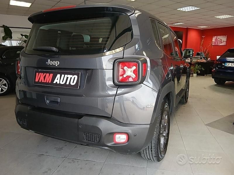 Usata Jeep Renegade 120 CV (88 kW) 2023 Grigio SUV